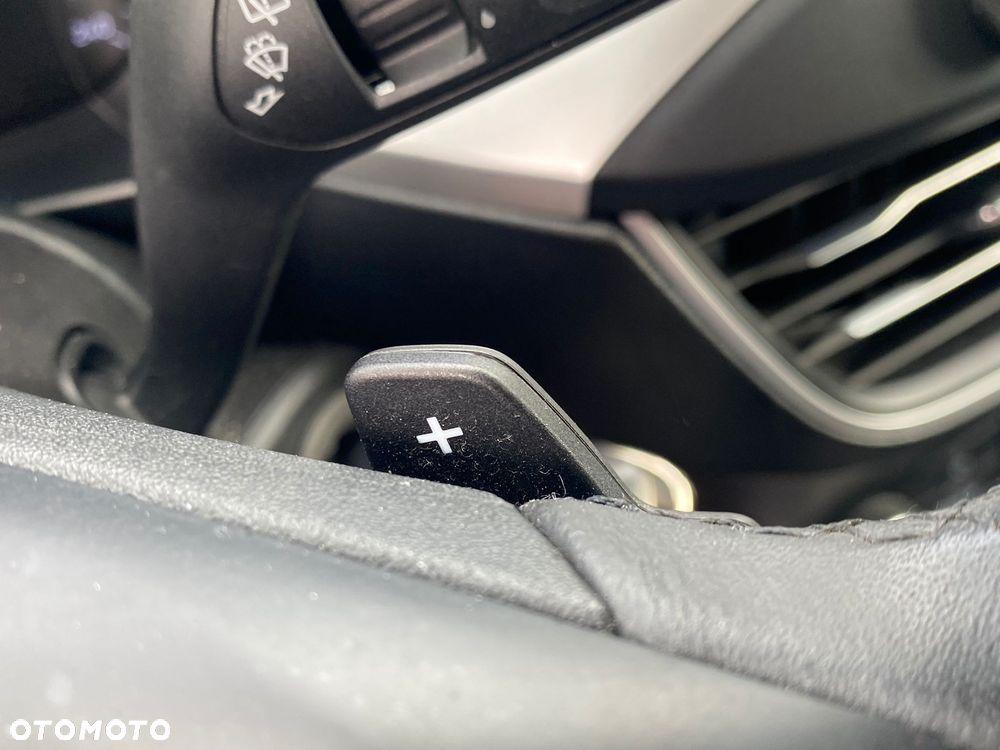 Ford Focus 1.5 EcoBoost Trend Edition Business - 21