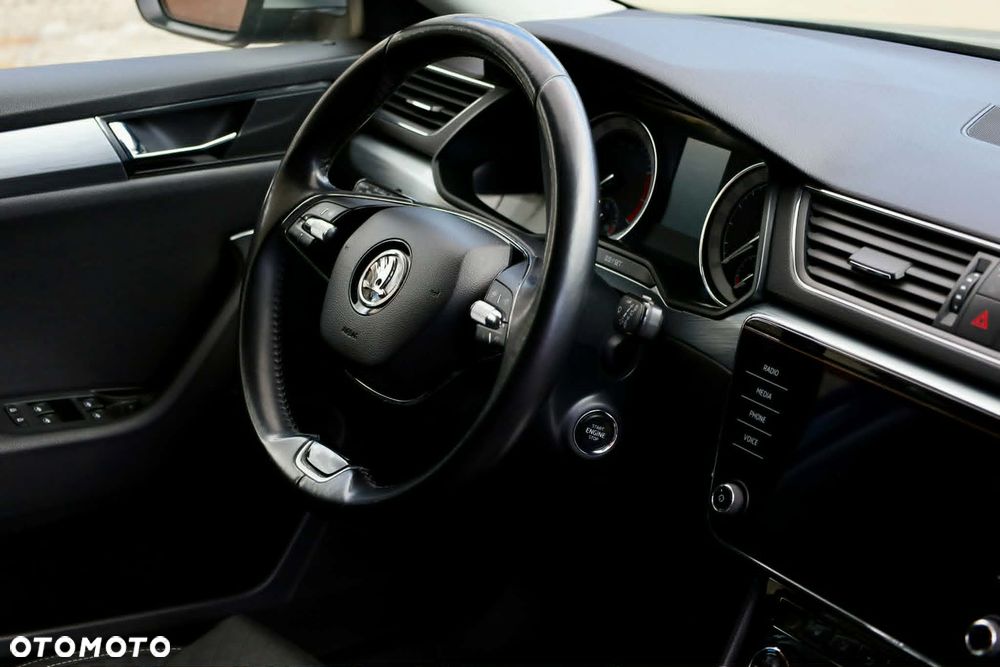 Skoda Superb 1.5 TSI Active DSG - 13