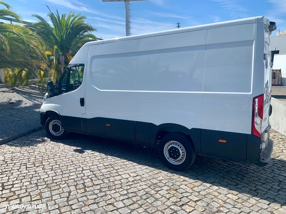 Iveco 35C16 12 M3 - 5