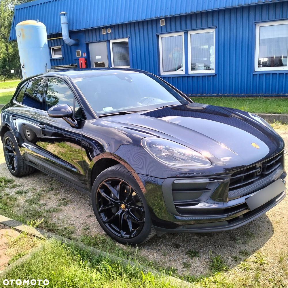 Porsche Macan Standard - 2