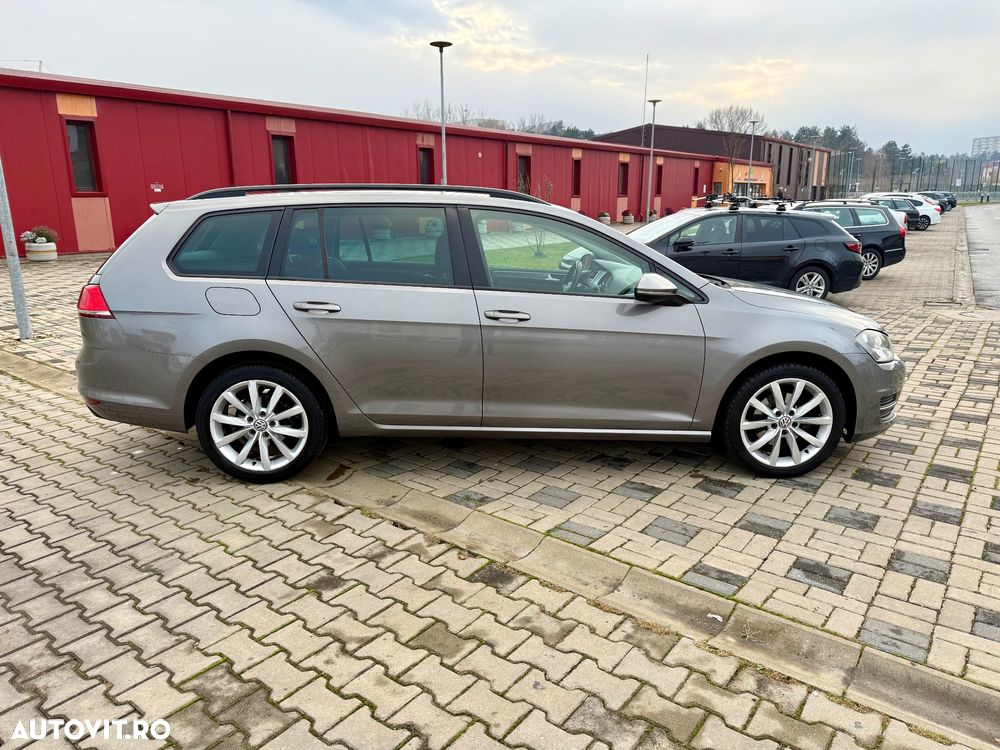 Volkswagen Golf Variant 1.6 BlueTDI DSG Comfortline - 23