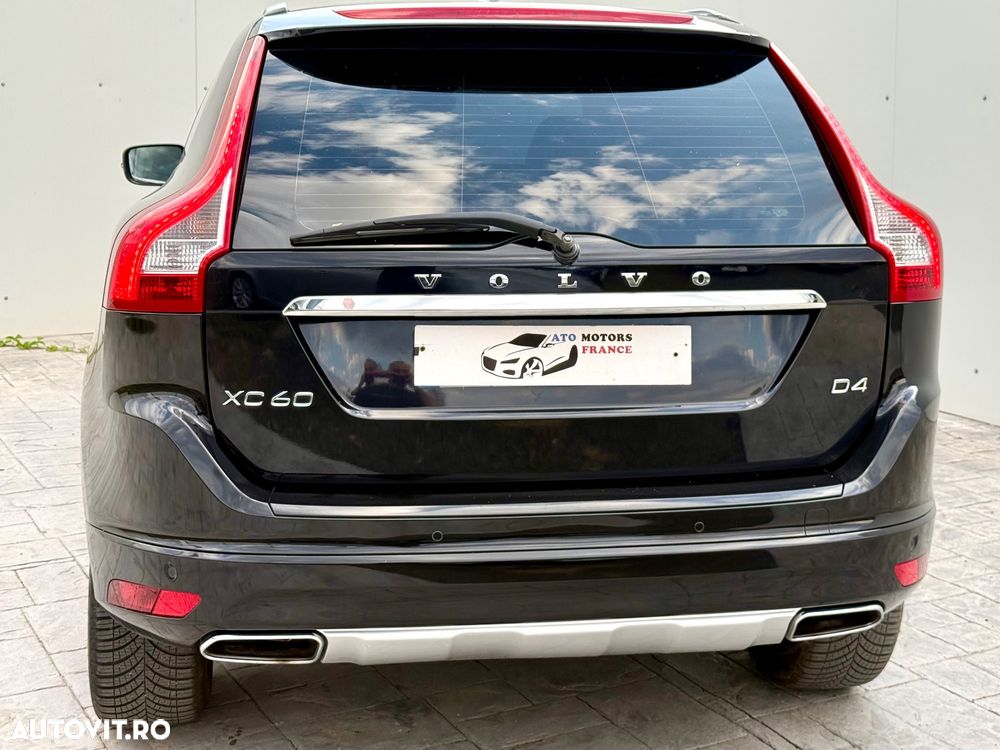 Volvo XC 60 D4 Geartronic Momentum - 16