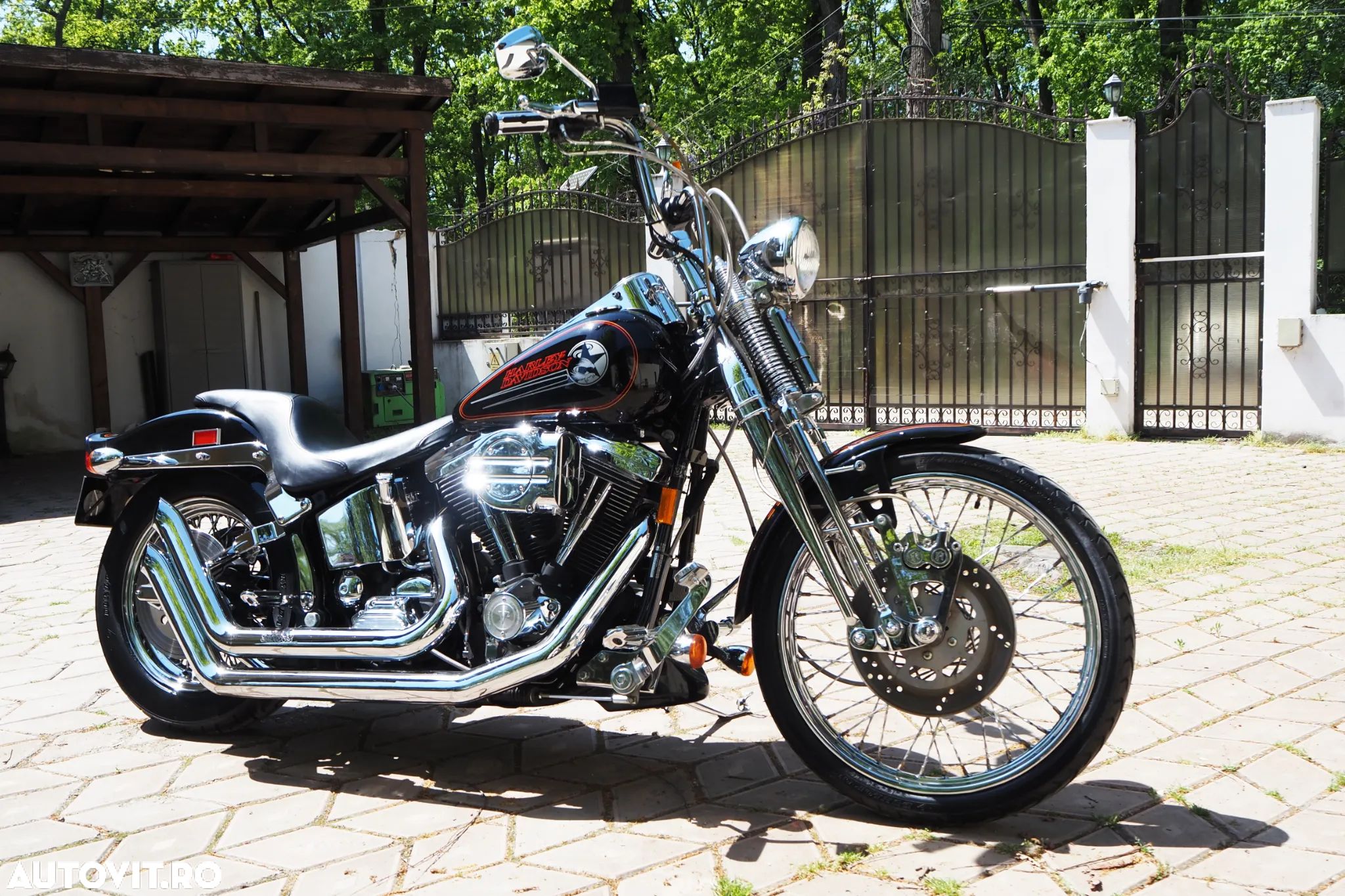 Harley-Davidson FXSTS Softail Springer - 1