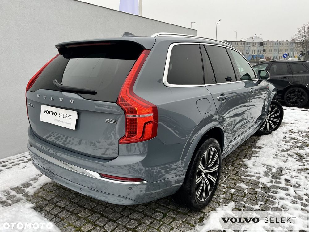 Volvo XC 90 - 7