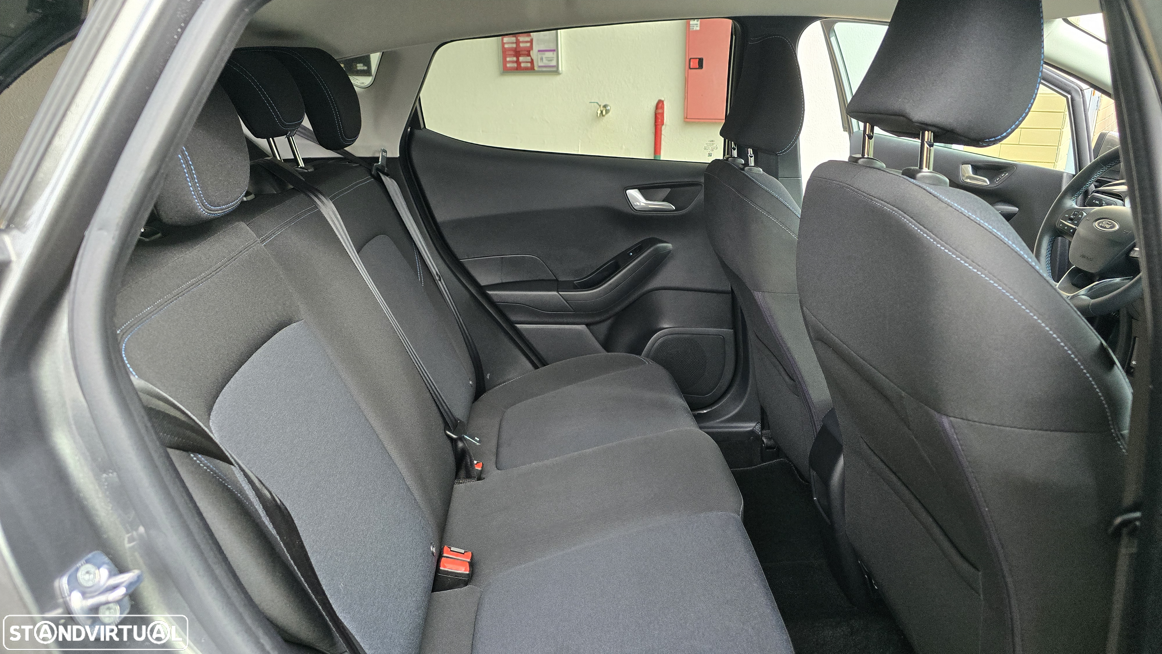 Ford Fiesta 1.0 EcoBoost MHEV Active X - 25