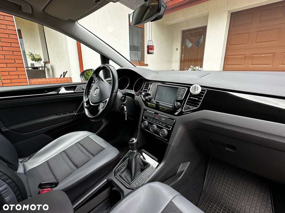 Volkswagen Golf Sportsvan SV 1.4 TSI BMT Highline - 20