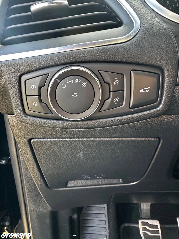 Ford S-Max 1.5 Eco Boost Start-Stopp ST-LINE - 24