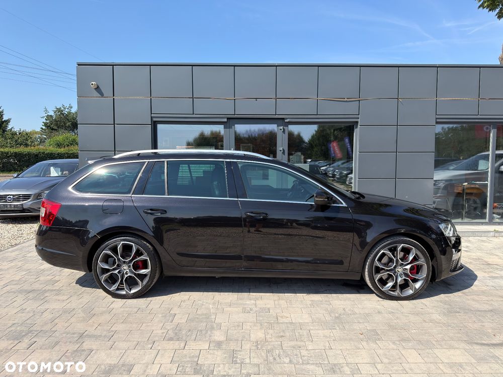 Skoda Octavia 2.0 TDI RS DSG - 19