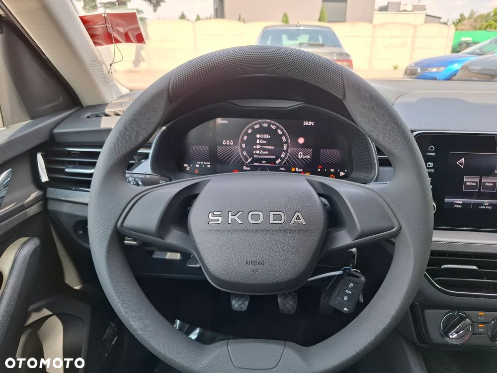Skoda Kamiq 1.0 TSI Essence - 19
