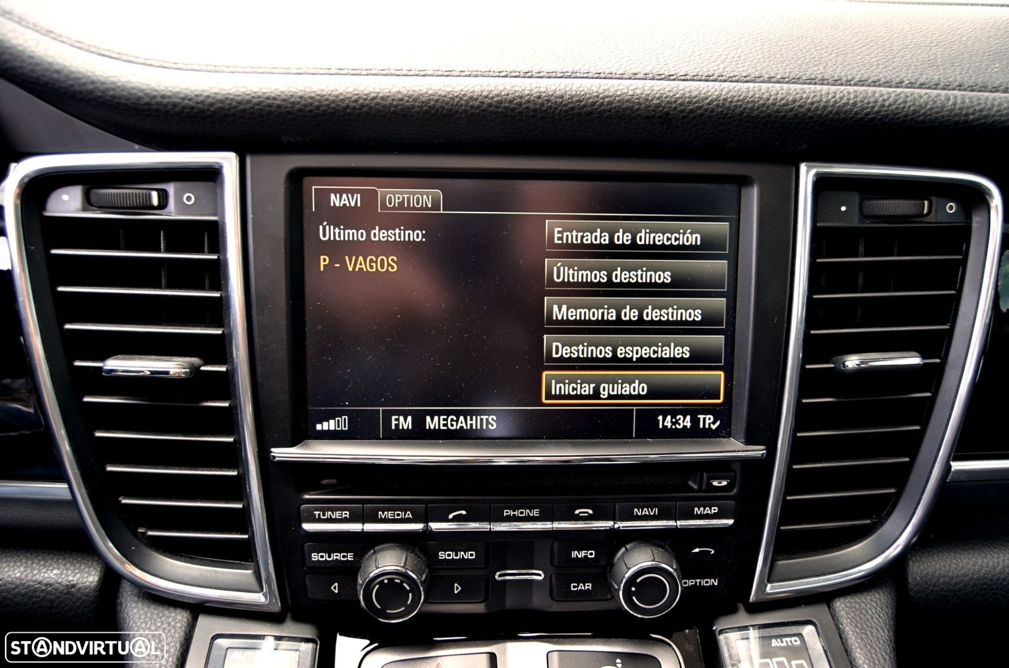 Porsche Panamera Platinum Edition - 28