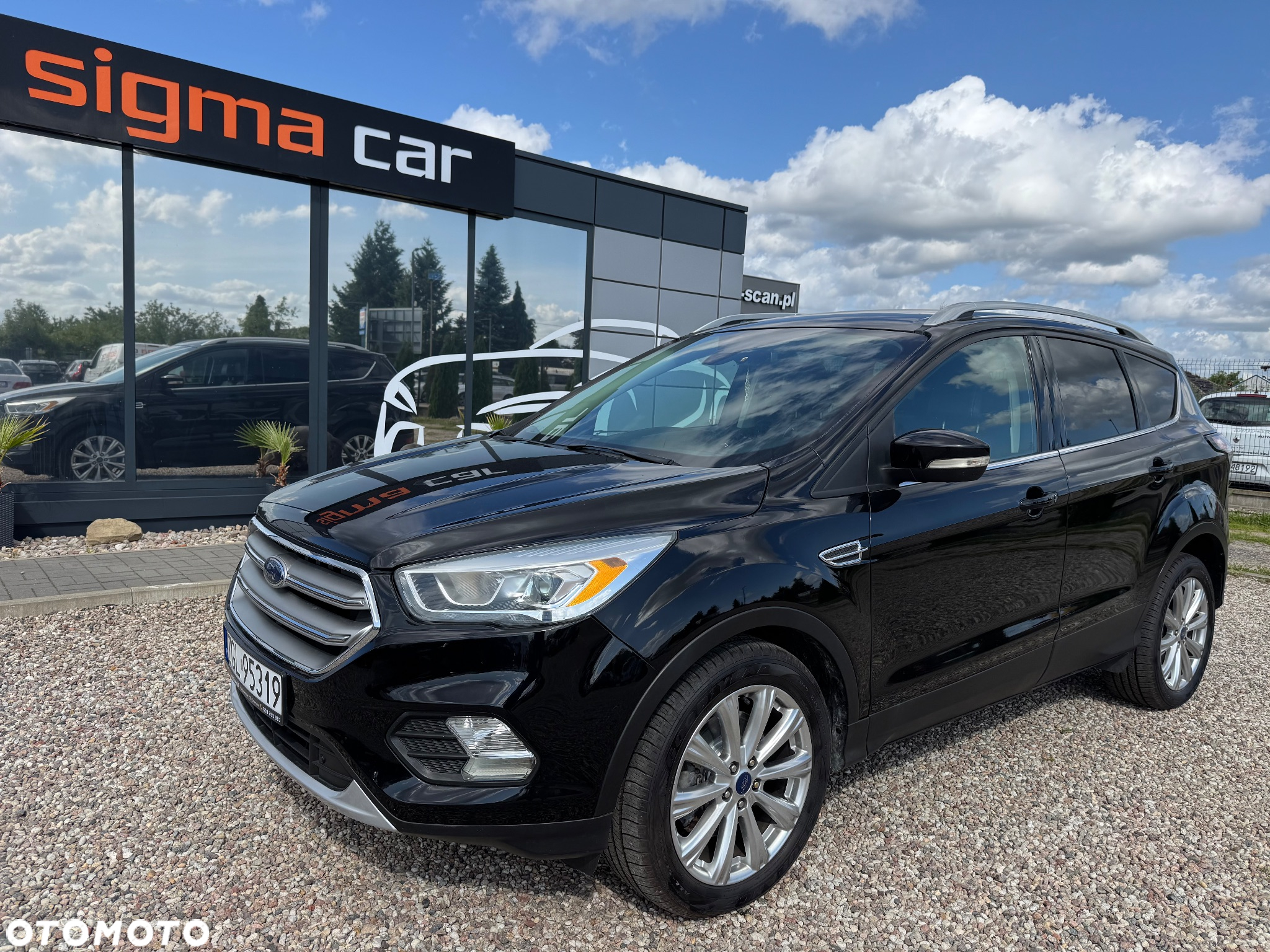 Ford Escape 2.0 EcoBoost AWD Titanium - 11