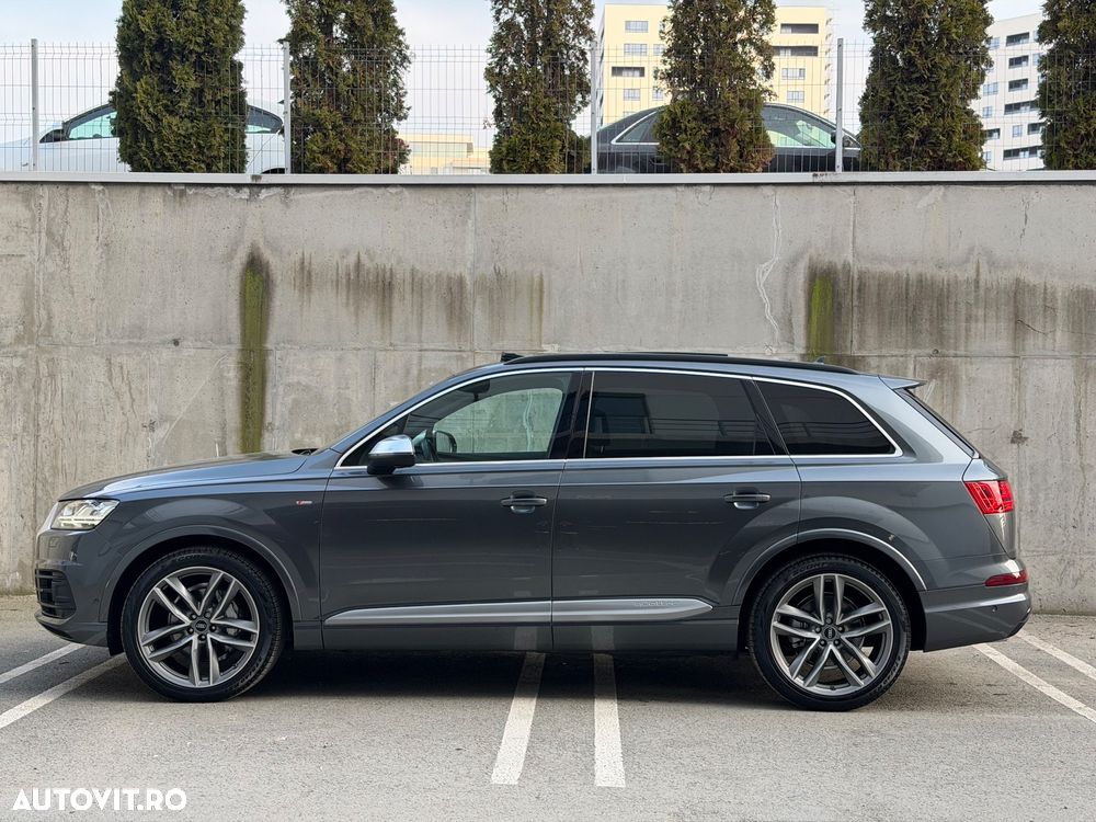 Audi Q7 - 11