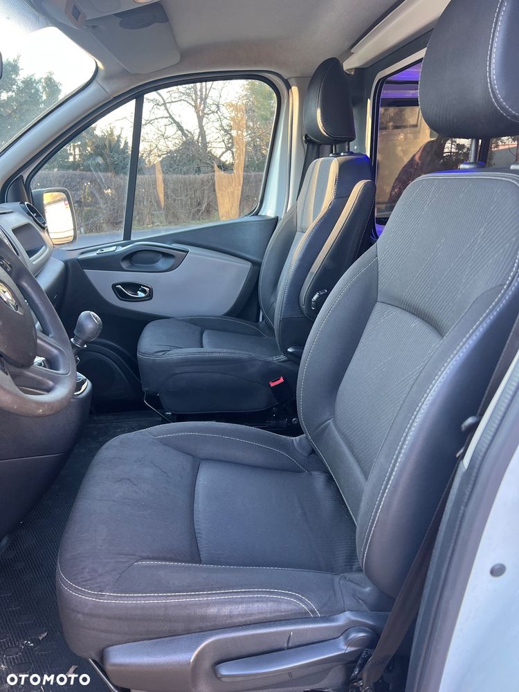 Renault TRAFIC - 7