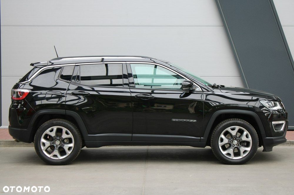 Jeep Compass 1.4 MultiAir Limited - 39