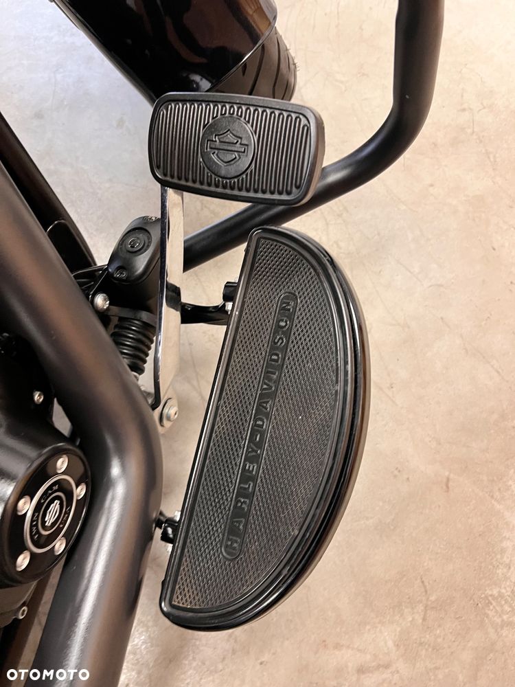Harley-Davidson Softail Fat Boy - 34
