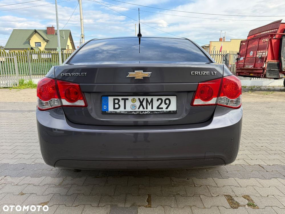 Chevrolet Cruze 1.8 LTZ - 14