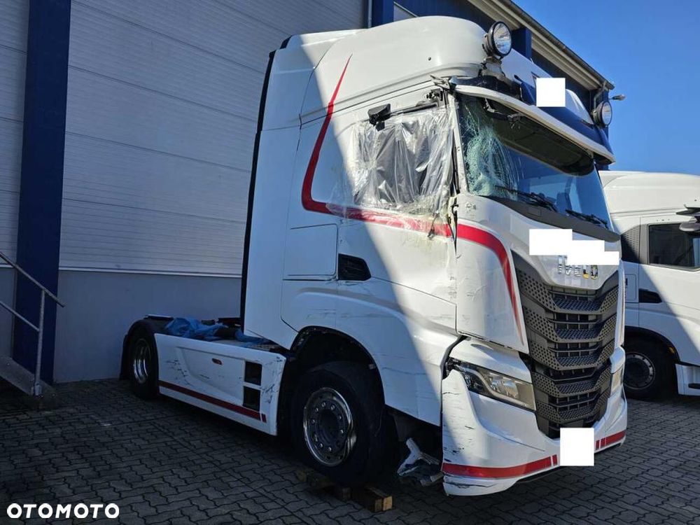 Iveco S-WAY 570 / RETARDER / STANDARD / KLIMA POSTOJOWA - 3