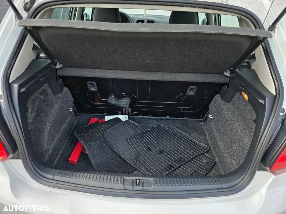 Volkswagen Polo - 10