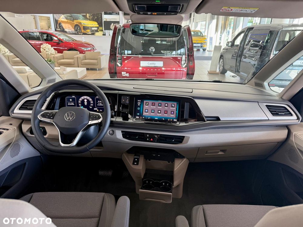 Volkswagen Multivan - 10
