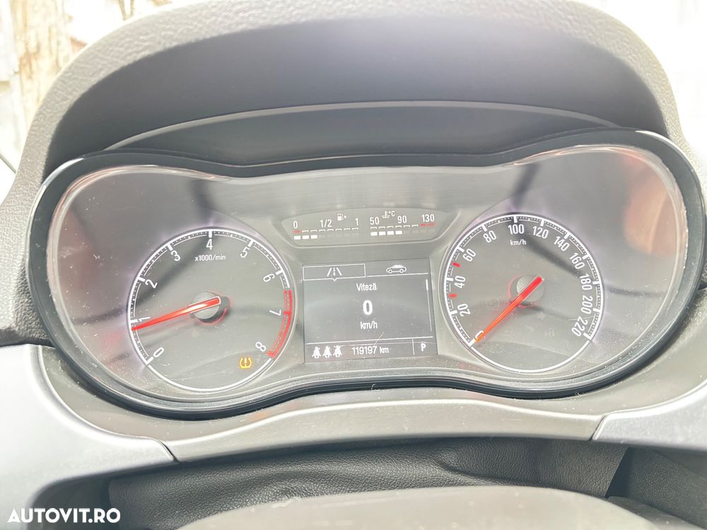 Opel Corsa 1.4 ECOTEC Aut. Cosmo - 12