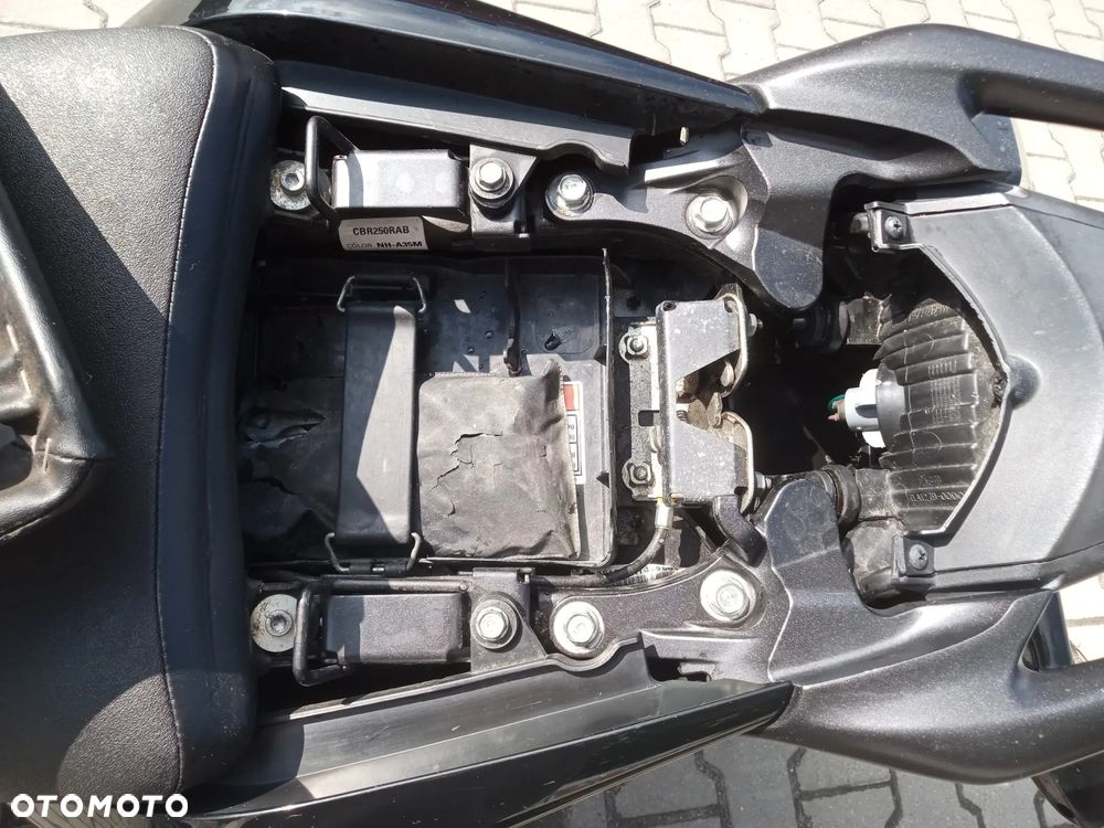 Honda CBR - 8