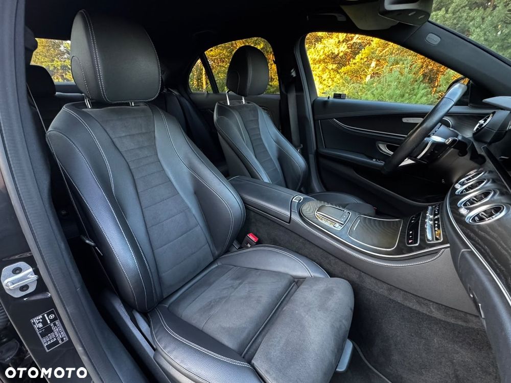 Mercedes-Benz Klasa E 220 d 4-Matic AMG - 23