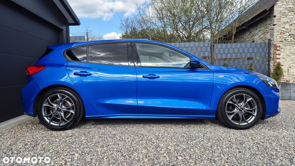 Ford Focus 1.0 EcoBoost Hybrid ST-LINE - 9