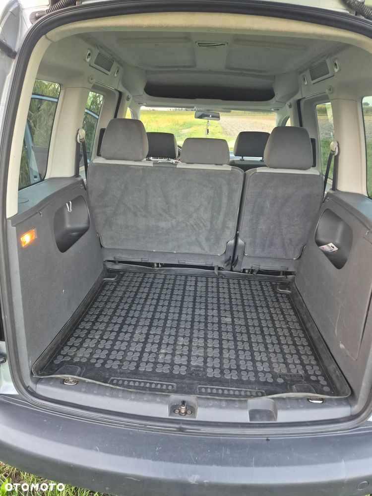 Volkswagen Caddy Comfortline - 7