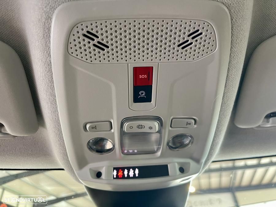 Citroën C4 X 1.2 PureTech Plus EAT8 - 24