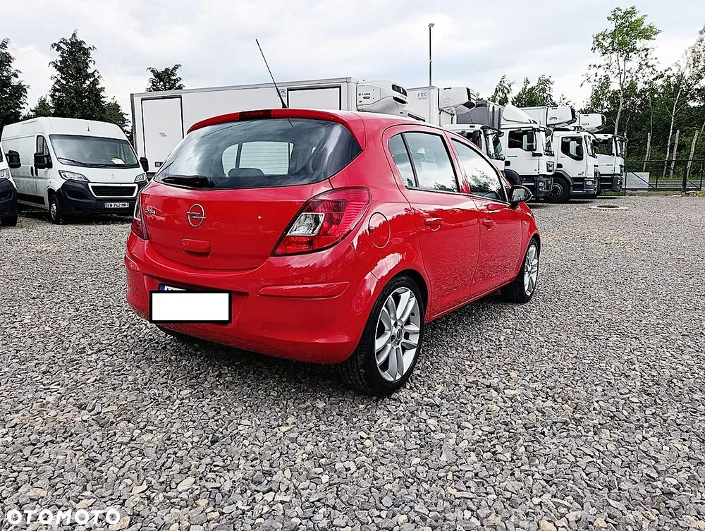 Opel Corsa 1.4 16V Sport - 13