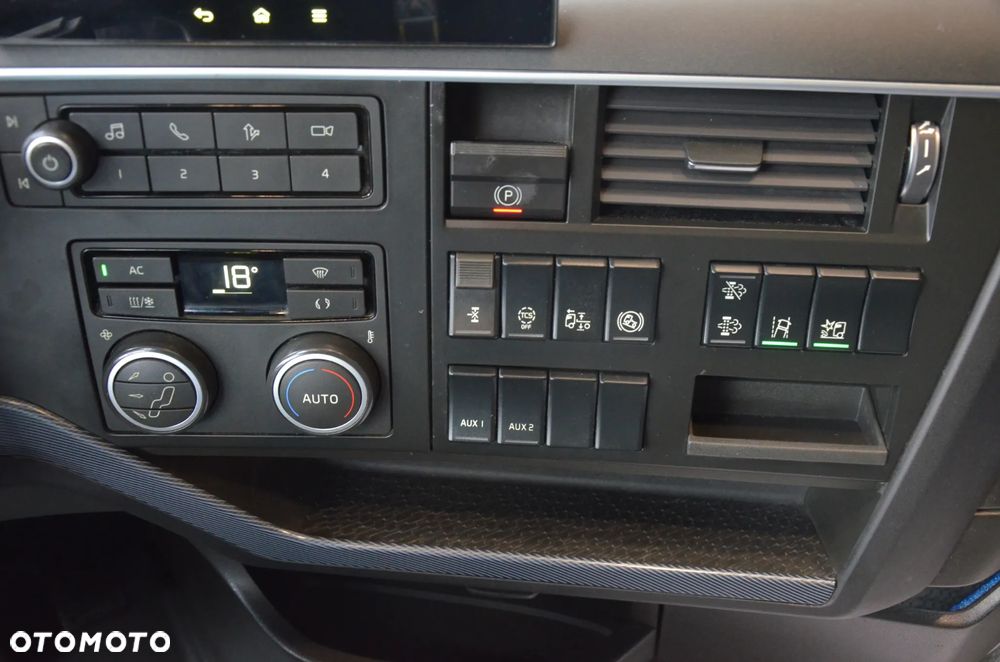 Volvo FH 500 NEW / EURO 6 / 2021r. / KLIMA P. / FULL LED / ADR / ACC / WAGA / DE / 4042 - 24