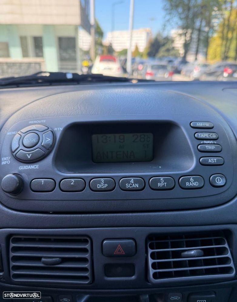 Toyota Corolla L/B 1.4 Sol AC+ABL - 16