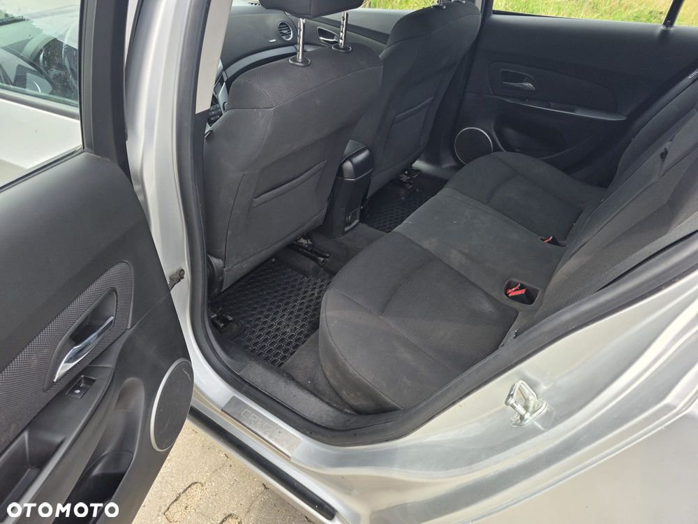 Chevrolet Cruze 2.0 D LT - 9