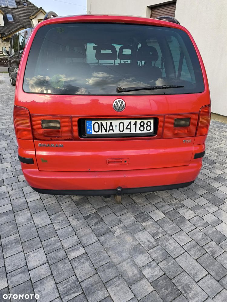 Volkswagen Sharan 1.9 TDI Family - 4