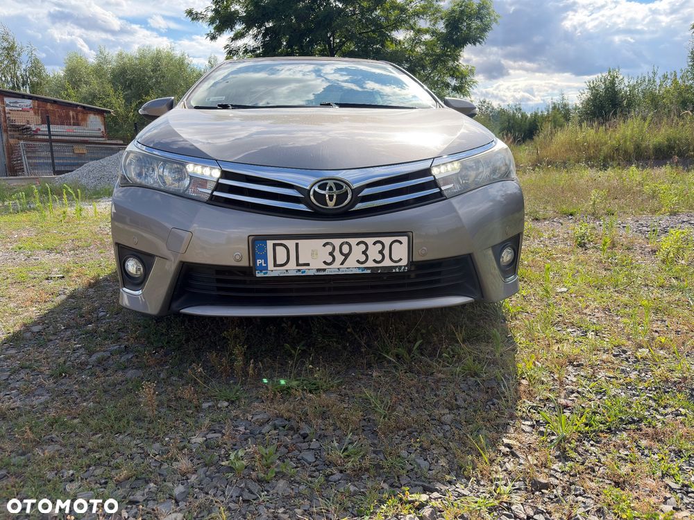 Toyota Corolla 1.6 Premium - 2