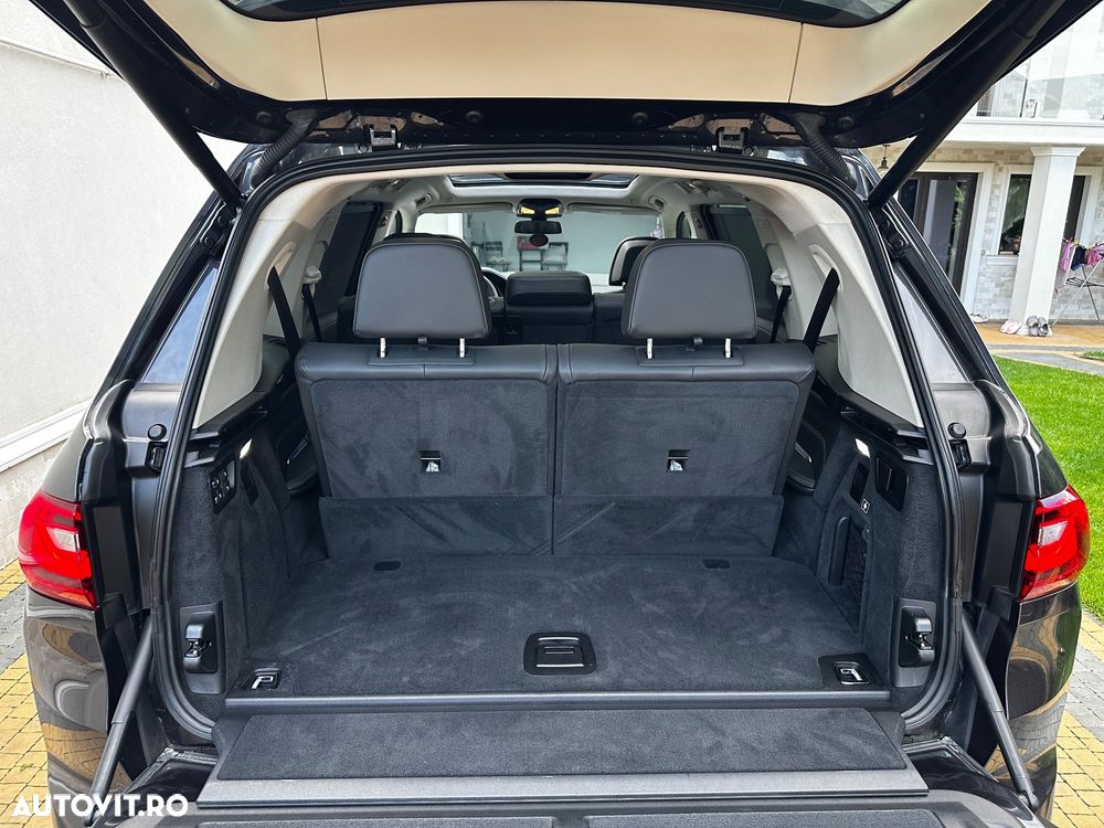 BMW X7 xDrive30d - 13