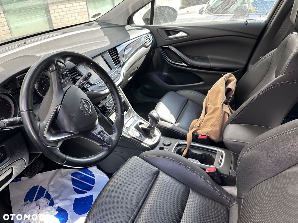 Opel Astra - 11