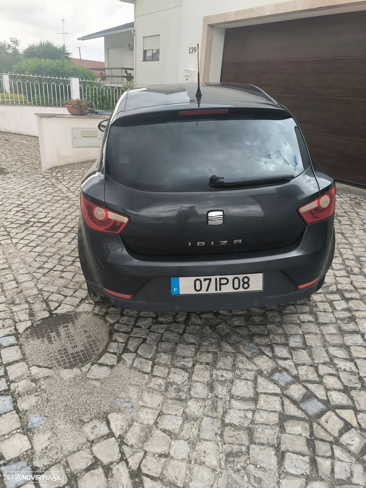 SEAT Ibiza 1.6 TDI Sport DPF - 4