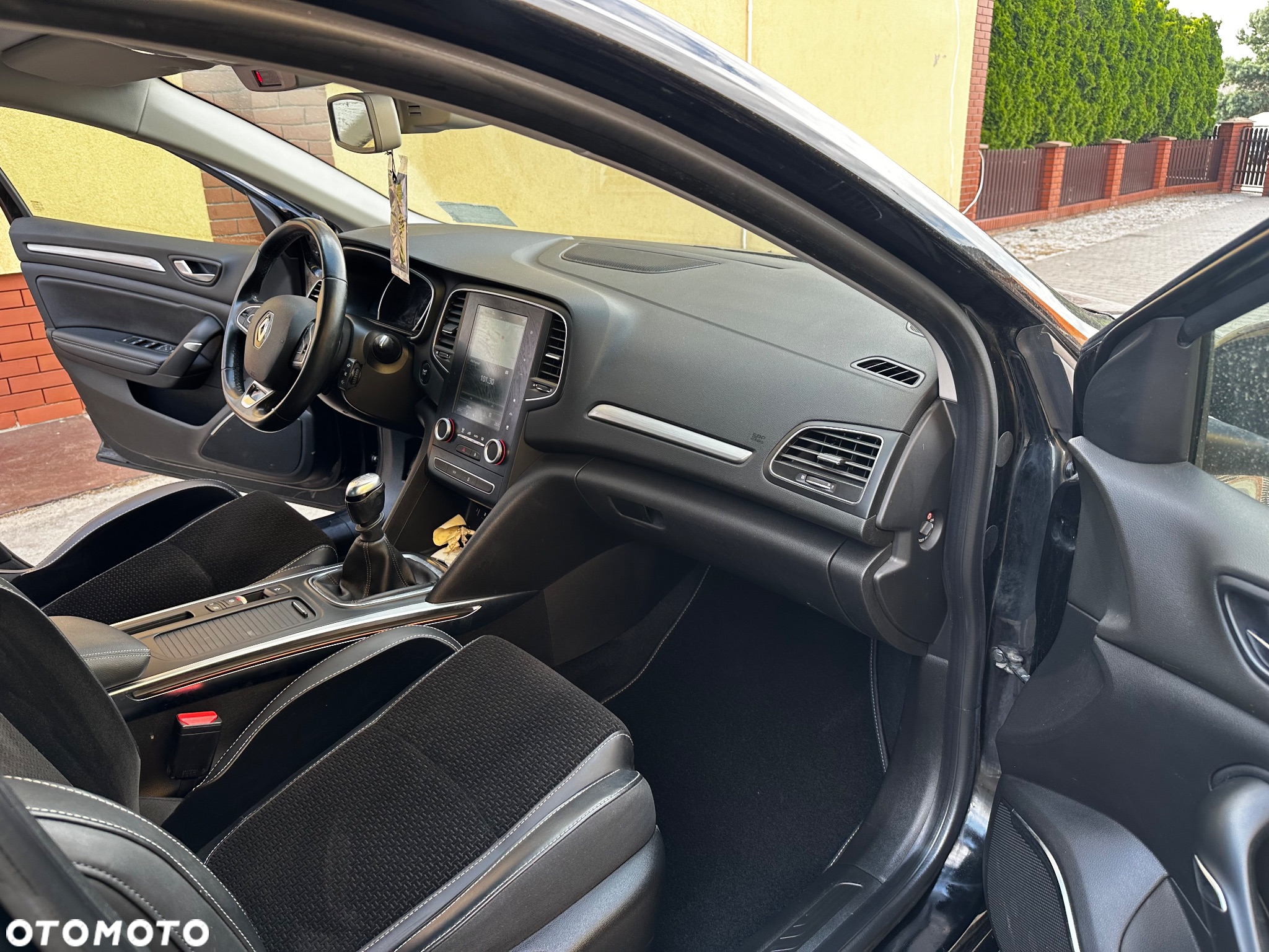 Renault Megane ENERGY dCi 130 BOSE EDITION - 7