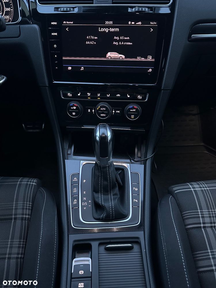 Volkswagen Golf GTD (BlueMotion Technology) DSG - 23