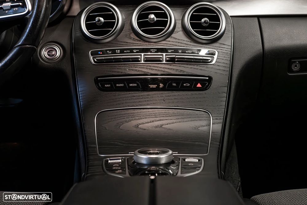 Mercedes-Benz C 300 de Avantgarde - 20