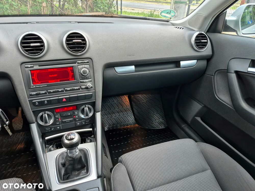 Audi A3 Sportback 2.0 TDI Ambition - 14