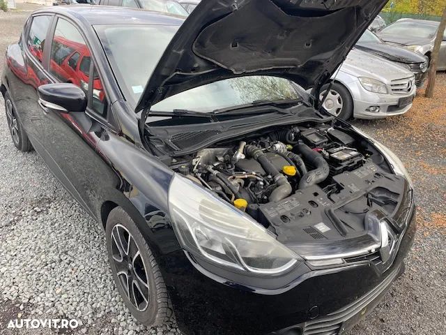 Dezmembrez Renault Clio 4 an 2014 motor 1.5 DCI Euro 5 Bosch - 2