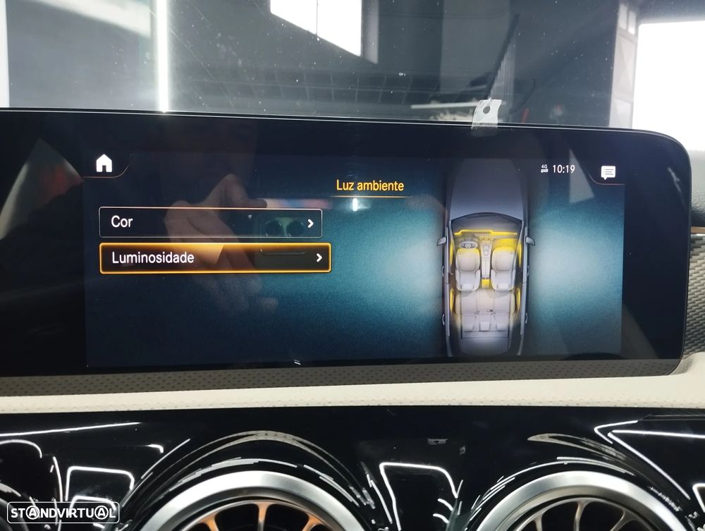 Mercedes-Benz A 250 e Progressive - 37