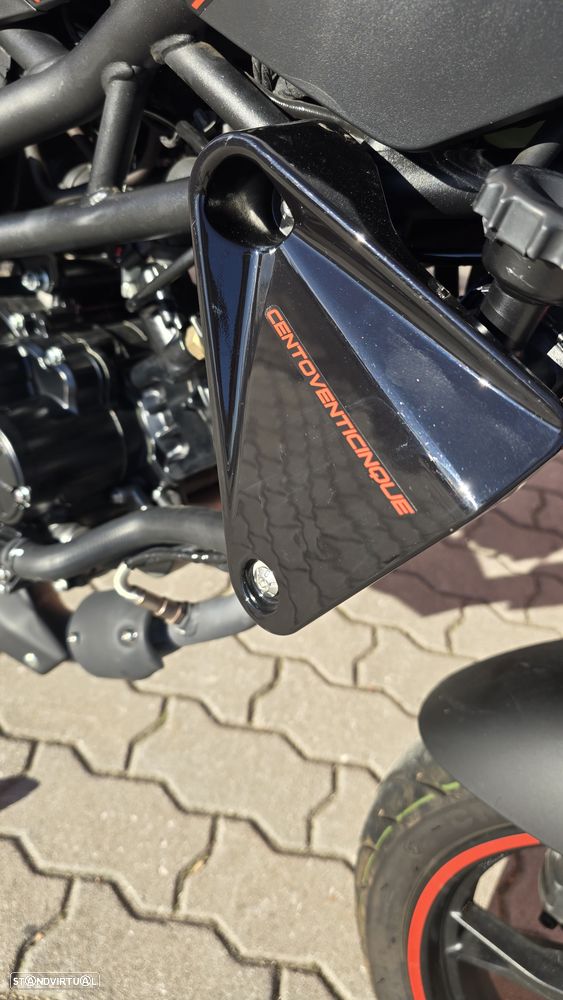 Benelli Leoncino 125 - 11