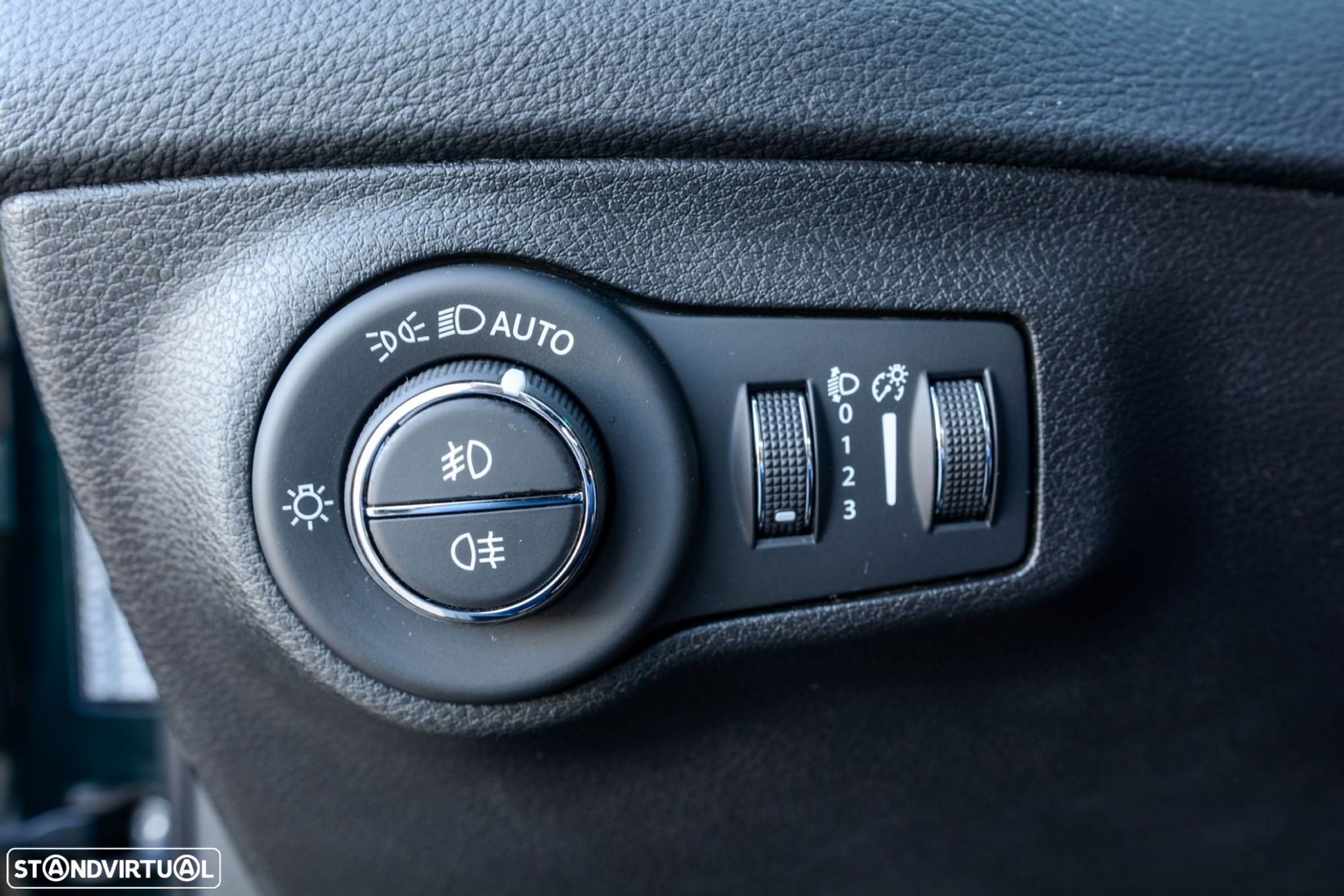Jeep Compass 1.6 M-Jet Limited - 30
