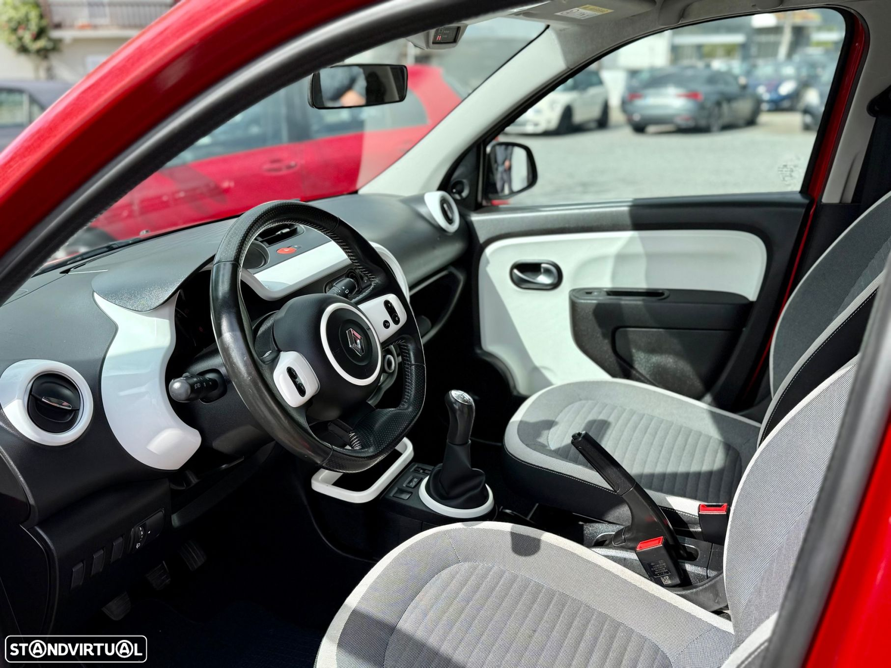 Renault Twingo 1.0 SCe Limited - 27