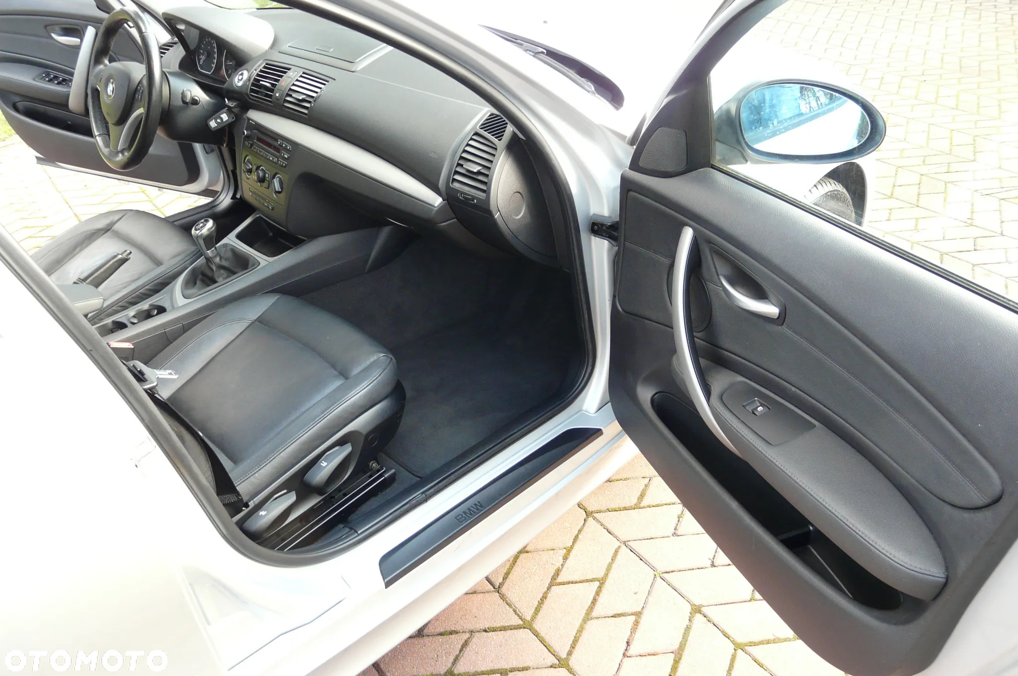 BMW Seria 1 116i - 29