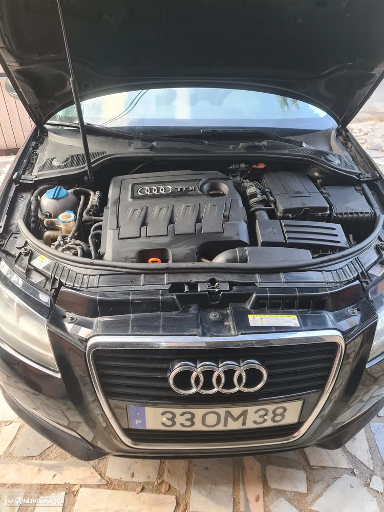 Audi A3 Sportback 1.6 TDI Attraction - 5