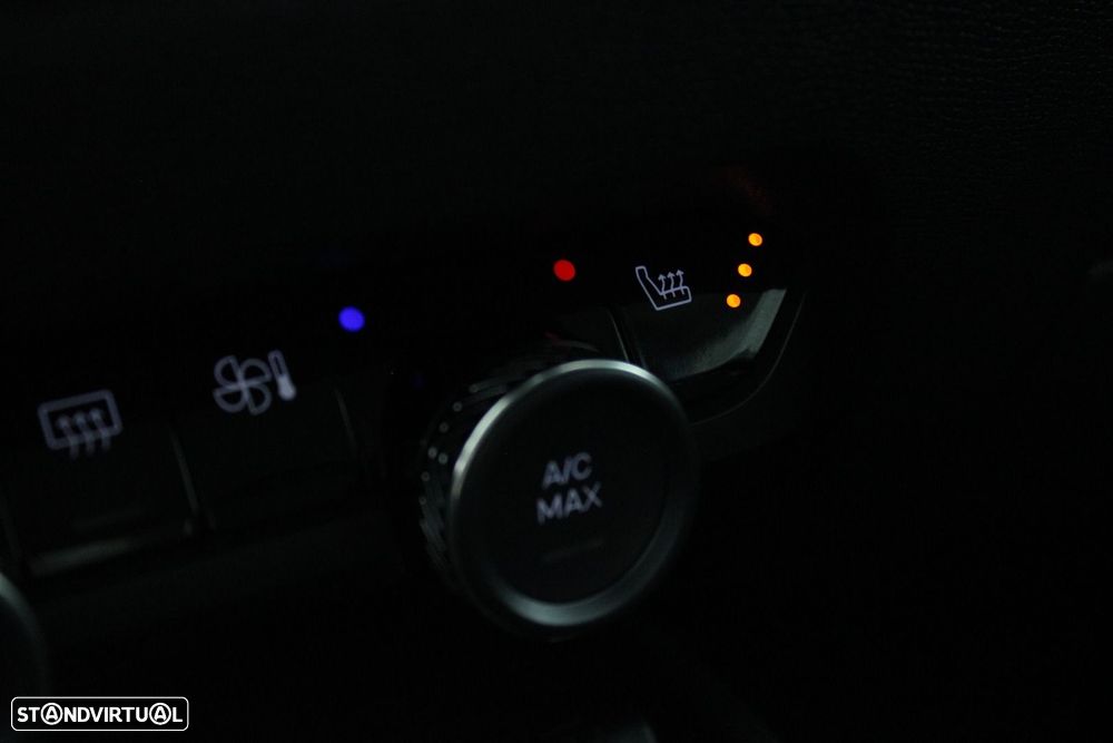 Citroën C4 1.2 PureTech Plus - 21